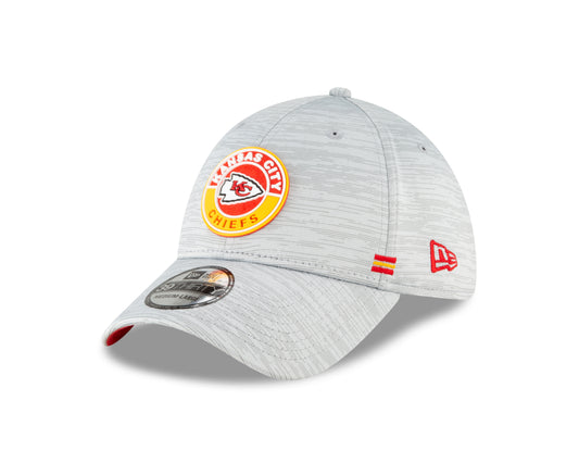 Kansas City Chiefs New Era Sideline 39THIRTY Flex Fit Hat - Gray