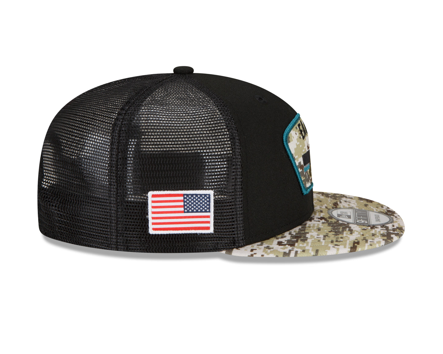 Philadelphia Eagles New Era Salute to Service Trucker 9Fifty Snapback hat