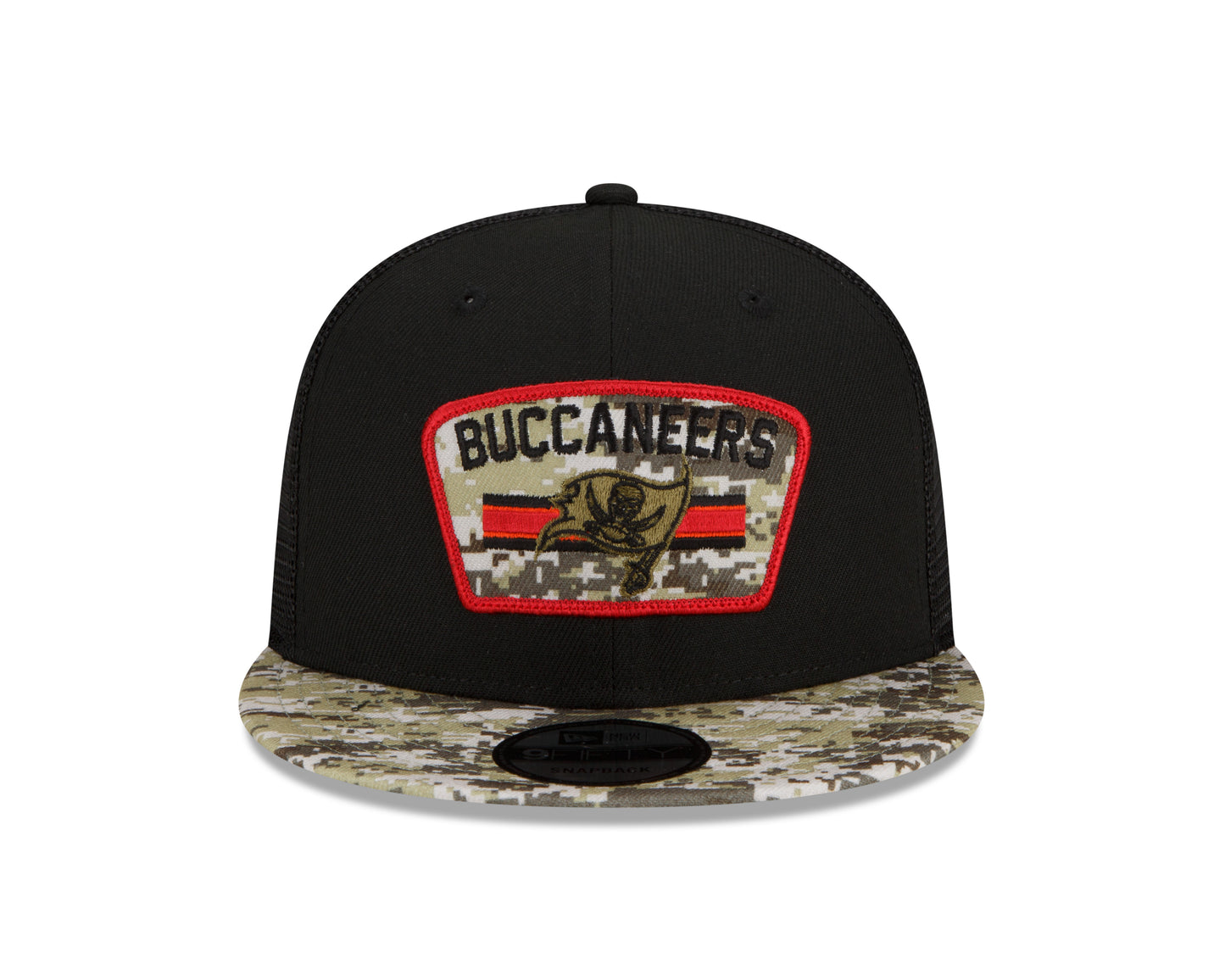 Tampa Bay Buccaneers New Era 2021 Salute To Service 9Fifty Adjustable Hat