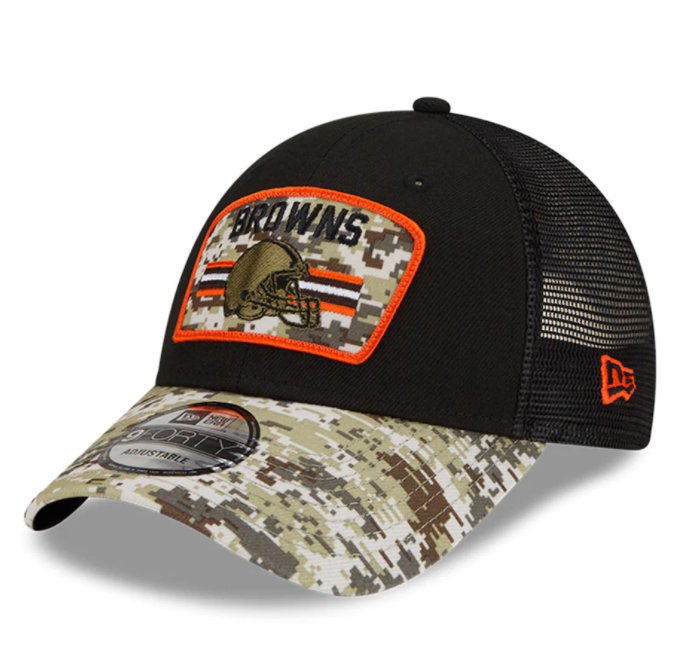 Cleveland Browns New Era Salute to Service Trucker 9Forty Adj. Snapback hat