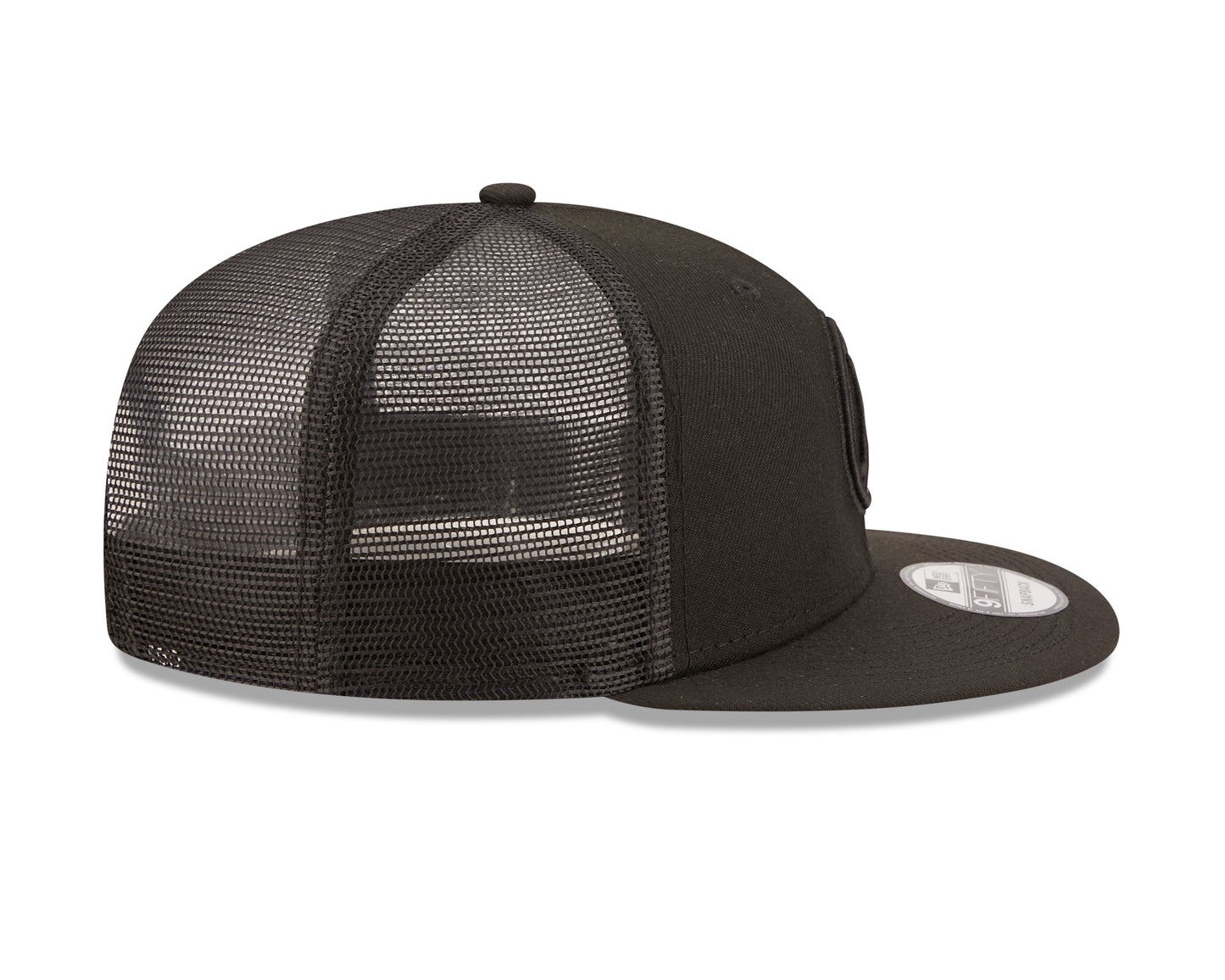 Golden State Warriors New Era Black on Black Classic Trucker Mesh 9Fifty Hat