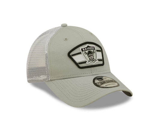 Las Vegas Raiders New Era Logo Patch Trucker Mesh 9Forty Snap Back Hat - Gray
