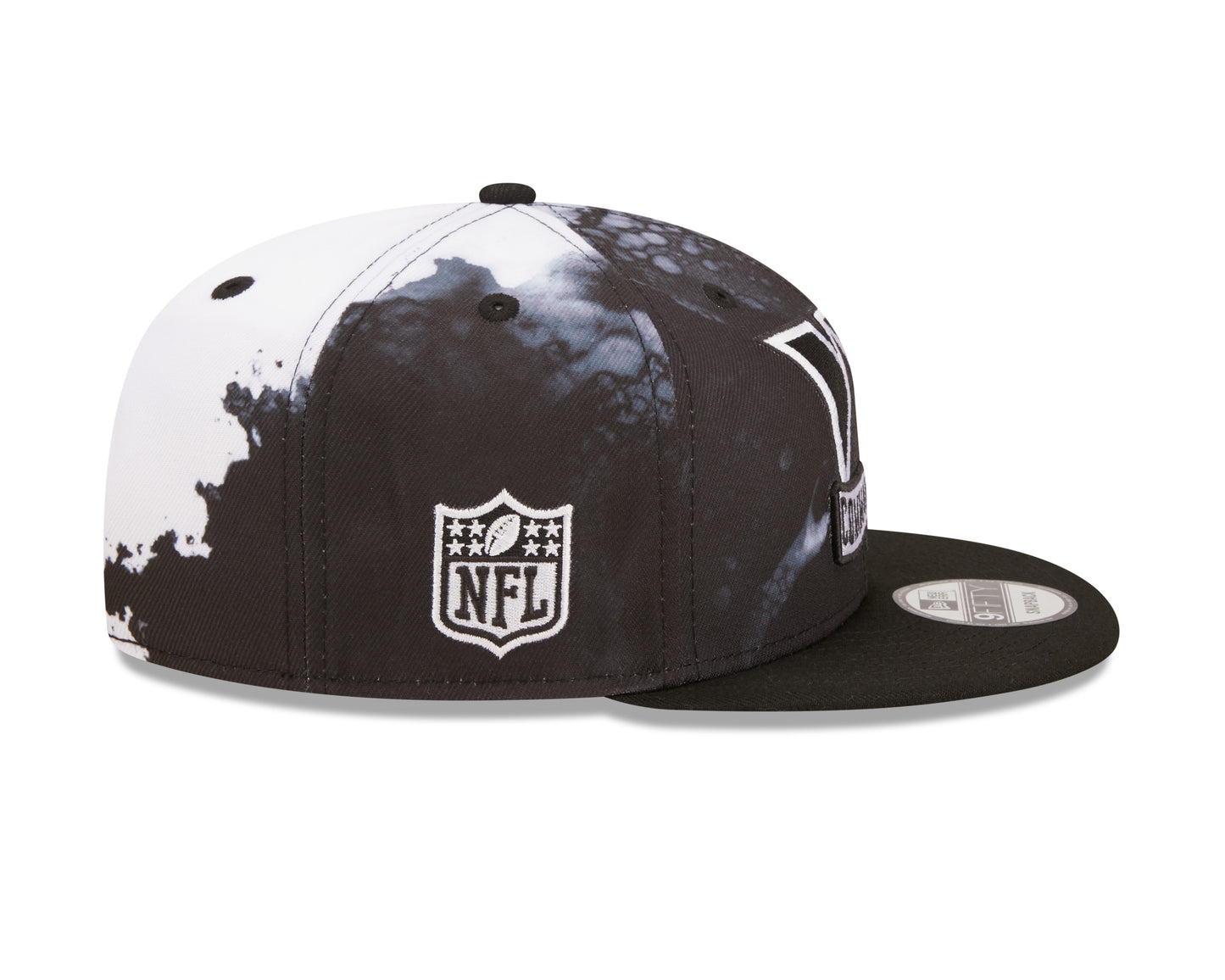 Washington Commanders Sideline Ink Black & White 9Fifty Snapback Hat