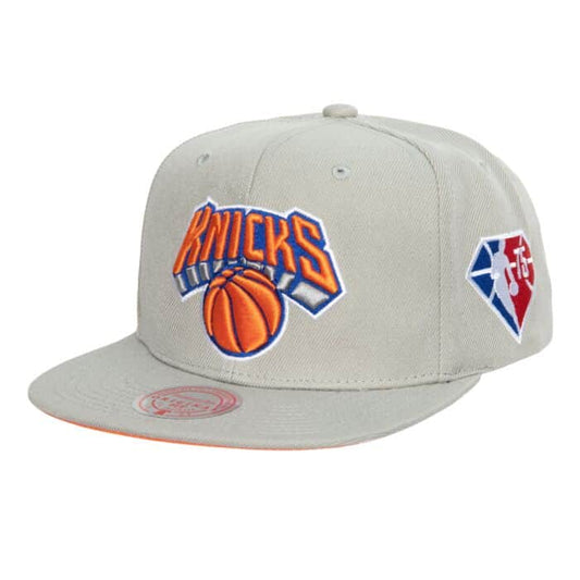 New York Knicks Mitchell & Ness 75th NBA Sliver Snapback