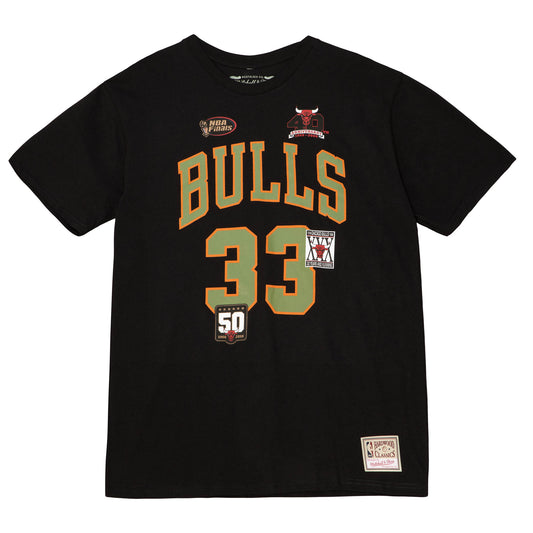 Chicago Bulls Mitchell & Ness # 33 Scottie Pippen Flight Script Player T-Shirt