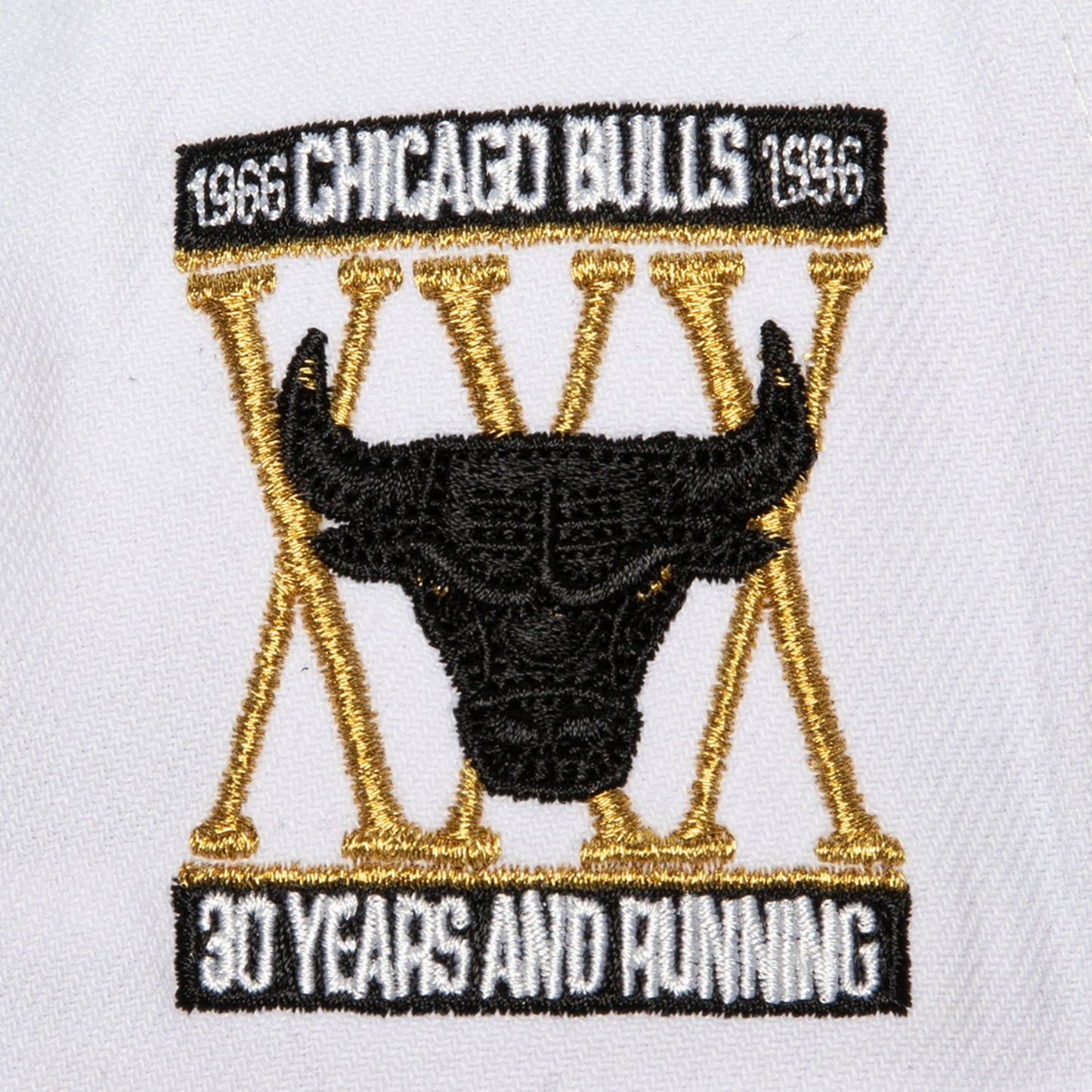 Chicago Bulls Mitchell & Ness MVP Harwood Classic White/Gold Snapback Hat