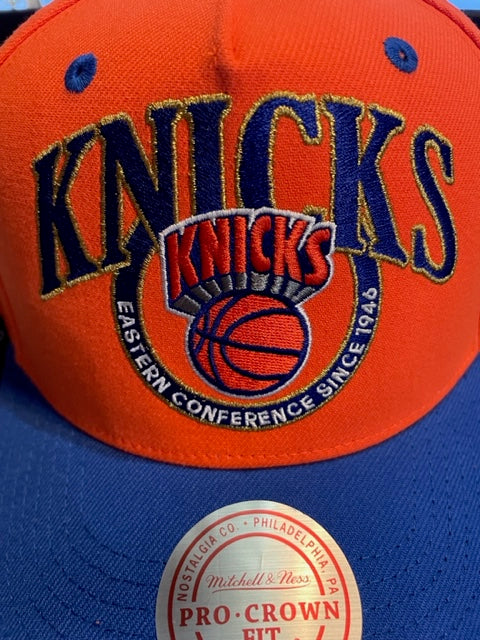 New York Knicks Mitchell & Ness Crown Jewels Pro Snapback