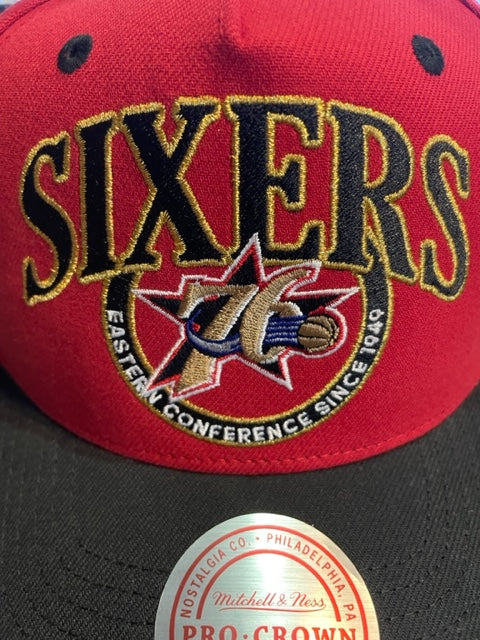 Philadelphia 76ers Mitchell & Ness Crown Jewels Pro Snapback