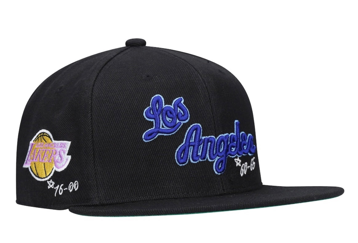 Los Angeles Lakers Mitchell & Ness Hardwood Classics Timeline Fitted Hat - Black