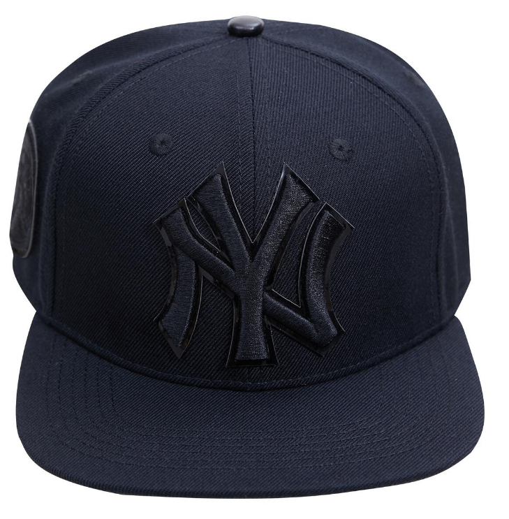 New York Yankees Pro Standard Triple Black Snapback Hat