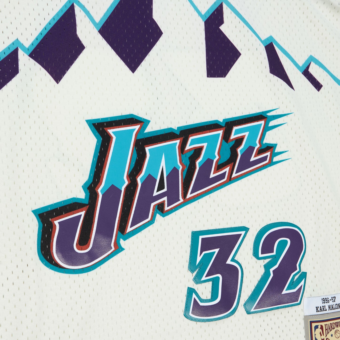 Utah Jazz Mitchell & Ness #32 Karl Malone Cream 1996-97 Hardwood Classics Swingman Jersey