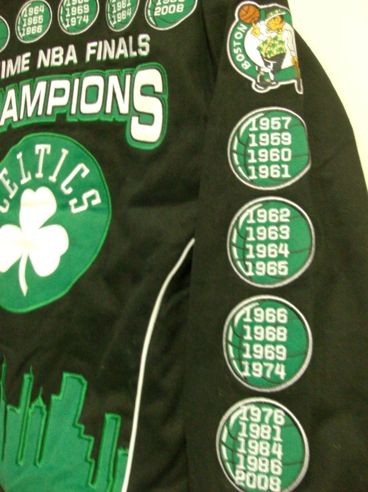 Boston Celtics 17 Time Champions Twill Jacket - Green