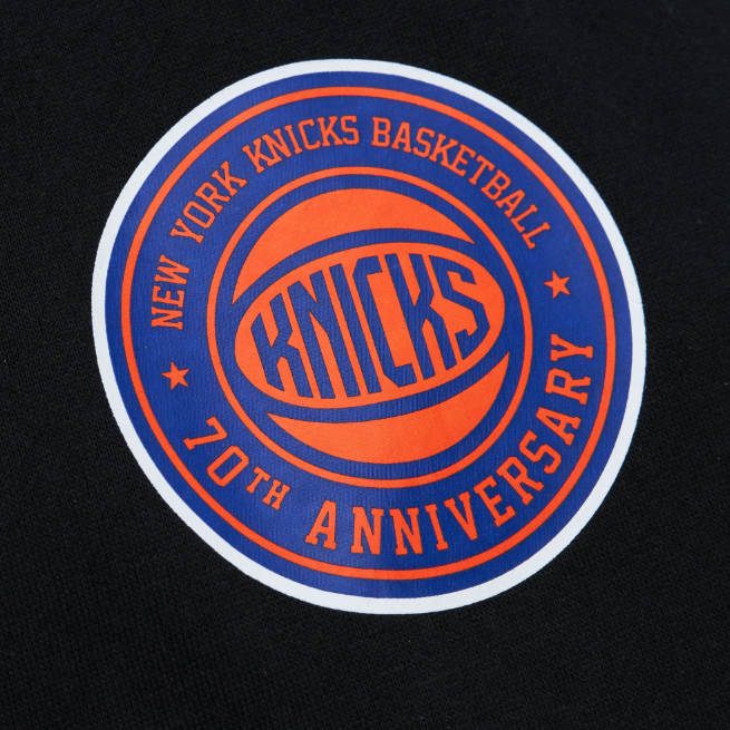 New York Knicks Mitchell & Ness Game Time Vintage Hoodie