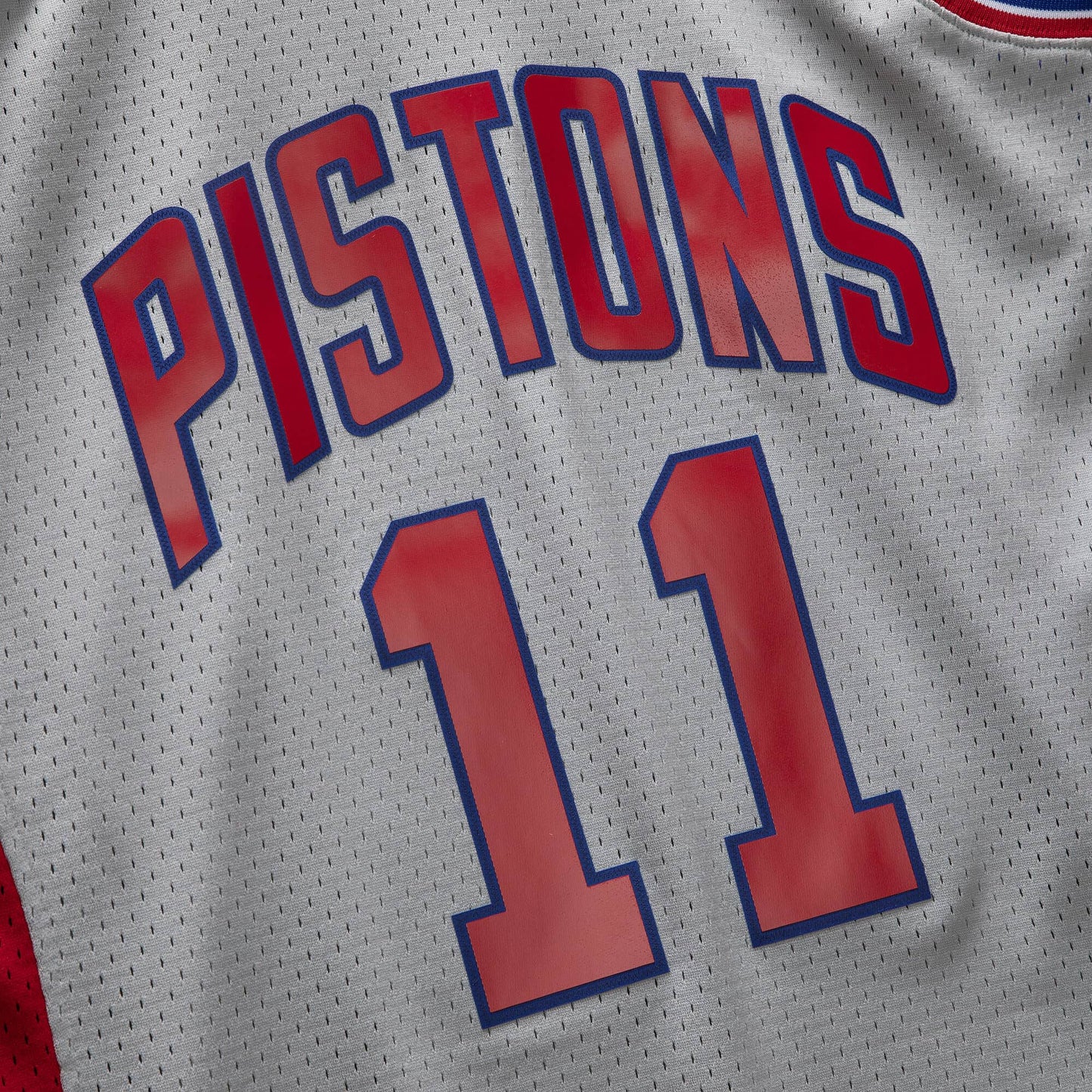 Detroit Pistons Mitchell & Ness #11 Isiah Thomas Gray 1982-83 Hardwood Classic Swingman Jersey